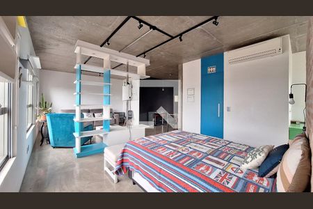 Sala/Quarto de apartamento à venda com 1 quarto, 70m² em Vila Leopoldina, São Paulo