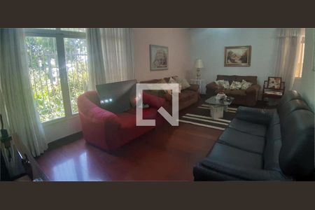 Casa à venda com 3 quartos, 366m² em Jardim Sao Bento, São Paulo