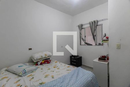 Quarto 1 de casa para alugar com 2 quartos, 100m² em Parque Santa Madalena, São Paulo