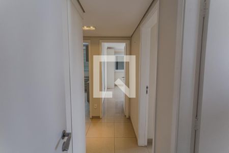 Corredor de apartamento à venda com 4 quartos, 130m² em Ipiranga, Belo Horizonte