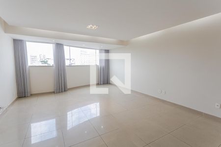 Sala de apartamento à venda com 4 quartos, 130m² em Ipiranga, Belo Horizonte