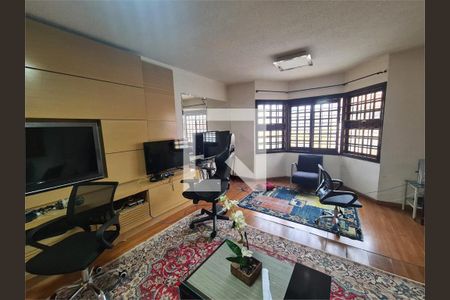 Casa à venda com 3 quartos, 236m² em Jaraguá, São Paulo