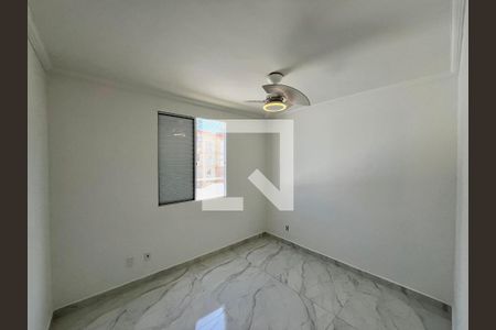 Quarto 1 de apartamento para alugar com 3 quartos, 54m² em Vila Marieta, Campinas