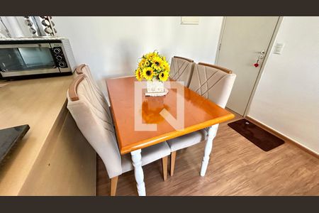 Sala de apartamento à venda com 2 quartos, 48m² em Jardim Flor da Montanha, Guarulhos