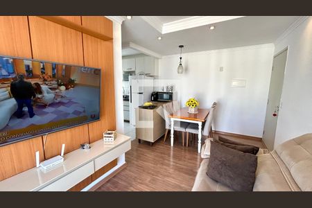 Sala de apartamento à venda com 2 quartos, 48m² em Jardim Flor da Montanha, Guarulhos