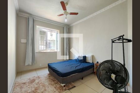 Quarto 1 de apartamento para alugar com 2 quartos, 47m² em Grajaú, Rio de Janeiro