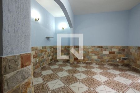 Sala de casa para alugar com 2 quartos, 158m² em Taquara, Rio de Janeiro