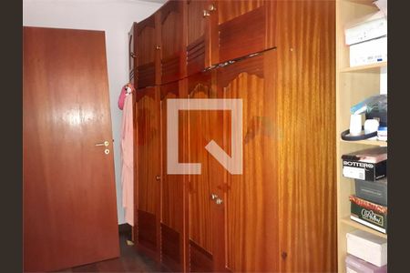 Casa à venda com 4 quartos, 300m² em Vila Santa Terezinha (Zona Norte), São Paulo