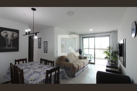 Apartamento para alugar com 2 quartos, 107m² em Vila Nova, Cabo Frio