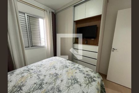 Quarto de apartamento à venda com 3 quartos, 56m² em Jardim Centenario, São Paulo