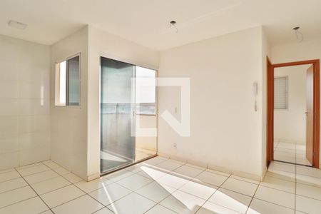 Sala de apartamento para alugar com 2 quartos, 53m² em Minas Gerais, Uberlândia