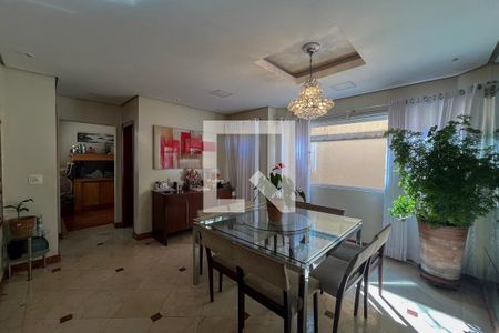 Sala de Jantar de casa à venda com 4 quartos, 320m² em Vila Brasilina, São Paulo