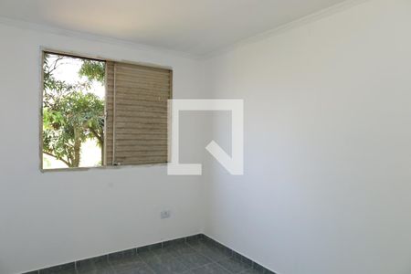 Quarto 2 de apartamento para alugar com 2 quartos, 40m² em Conjunto Habitacional Fazenda do Carmo, São Paulo