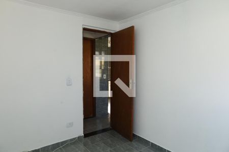 Quarto 2 de apartamento para alugar com 2 quartos, 40m² em Conjunto Habitacional Fazenda do Carmo, São Paulo
