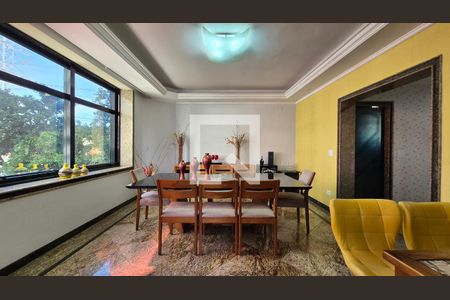 Apartamento à venda com 4 quartos, 202m² em Jardim, Santo André