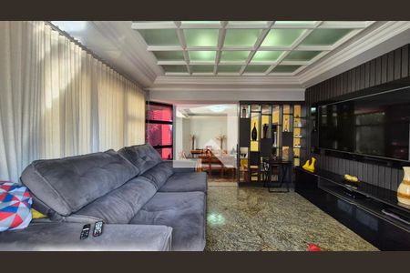 Apartamento à venda com 4 quartos, 202m² em Jardim, Santo André