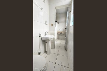 Banheiro de apartamento para alugar com 2 quartos, 75m² em Floresta, Belo Horizonte