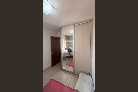 Quarto de apartamento para alugar com 2 quartos, 58m² em Jardim Atlântico, Goiânia
