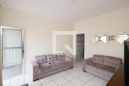 Sala  de casa à venda com 3 quartos, 200m² em Vila Medeiros, São Paulo