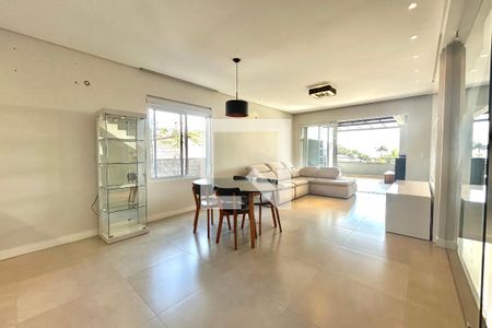 Sala de casa para alugar com 4 quartos, 289m² em Centro, Florianópolis