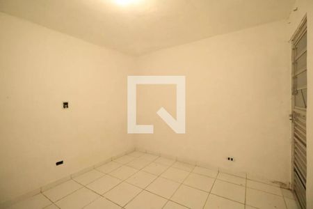 Quarto de casa para alugar com 1 quarto, 65m² em Canhema, Diadema