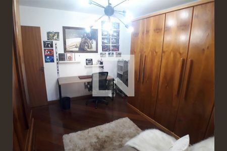 Casa à venda com 6 quartos, 294m² em Sítio do Morro, São Paulo