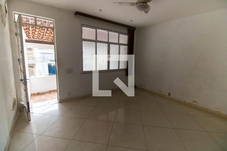 Sala de casa à venda com 4 quartos, 80m² em Engenhoca, Niterói