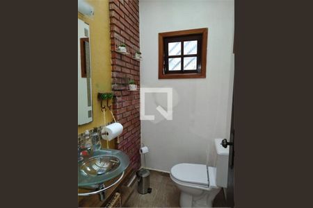 Casa à venda com 4 quartos, 205m² em Vila Pedra Branca, São Paulo