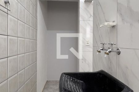Área de Serviço de casa para alugar com 2 quartos, 53m² em Jardim Rosa de Franca, Guarulhos