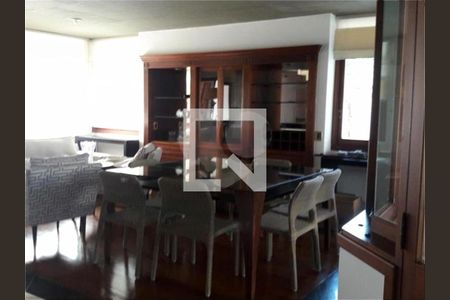 Casa à venda com 3 quartos, 409m² em Vila Albertina, São Paulo