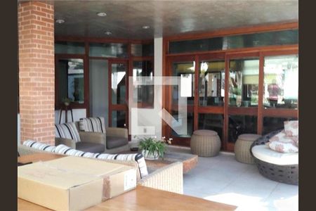 Casa à venda com 3 quartos, 409m² em Vila Albertina, São Paulo