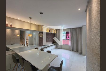 Sala de casa de condomínio à venda com 4 quartos, 119m² em Freguesia (jacarepaguá), Rio de Janeiro