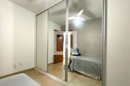 Quarto 2 de apartamento à venda com 3 quartos, 58m² em Havaí, Belo Horizonte