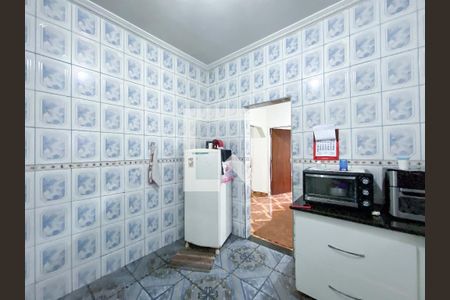 Cozinha de casa à venda com 2 quartos, 110m² em Lindéia, Contagem