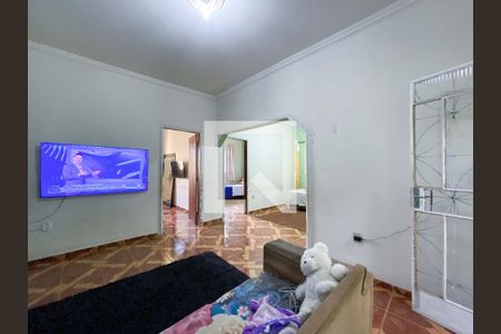 Sala de casa à venda com 2 quartos, 110m² em Lindéia, Contagem
