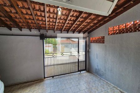 Vista da Sala  de casa à venda com 3 quartos, 180m² em Parque Tropical, Campinas
