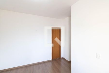 Quarto 1 de casa de condomínio para alugar com 2 quartos, 75m² em Senador Vasconcelos, Rio de Janeiro