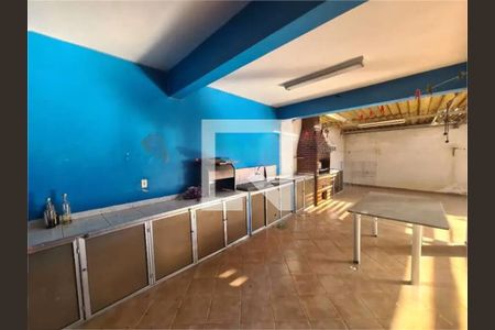 Casa à venda com 5 quartos, 337m² em Jardim Vivan, São Paulo