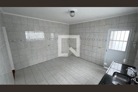 Casa à venda com 3 quartos, 134m² em Vila Francos, São Paulo