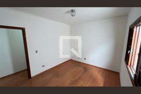 Casa à venda com 3 quartos, 134m² em Vila Francos, São Paulo