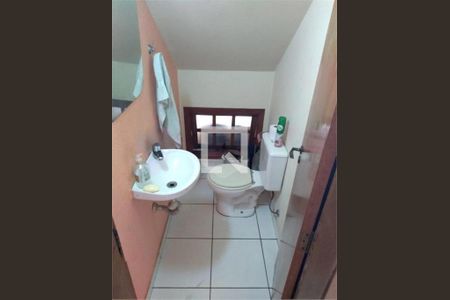 Casa à venda com 3 quartos, 155m² em Parque Ipe, São Paulo