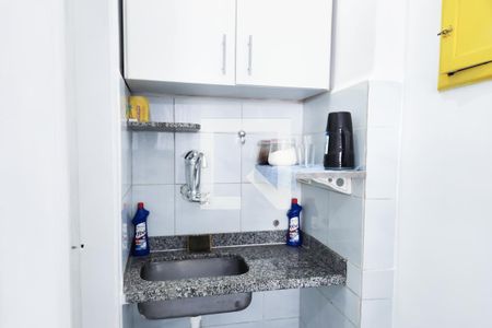 Cozinha  de kitnet/studio para alugar com 1 quarto, 20m² em Centro, Rio de Janeiro