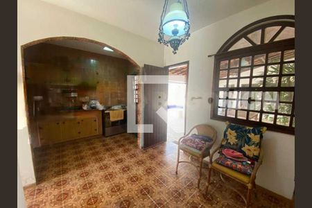 Casa à venda com 3 quartos, 238m² em Pitangueiras, Rio de Janeiro