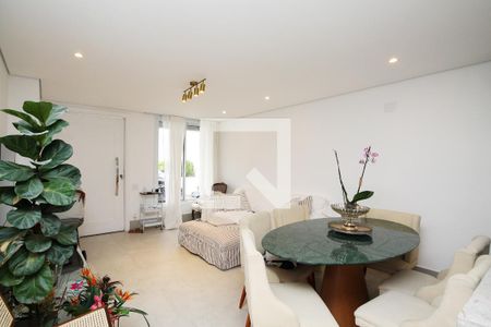 Sala de casa de condomínio para alugar com 4 quartos, 169m² em Granja Viana, Cotia
