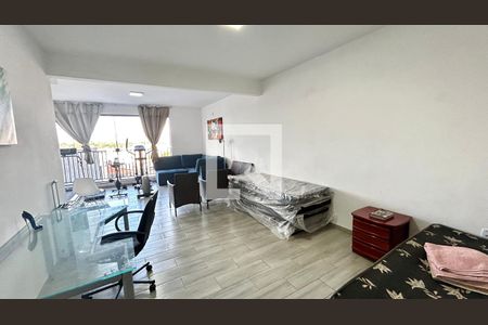 Sala de casa para alugar com 2 quartos, 300m² em Jardim Alice, Guarulhos