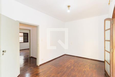 Quarto 1 de casa para alugar com 3 quartos, 114m² em Vila Mangalot, São Paulo