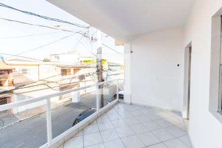 Varanda de casa para alugar com 2 quartos, 120m² em Jardim Maria Helena, Barueri
