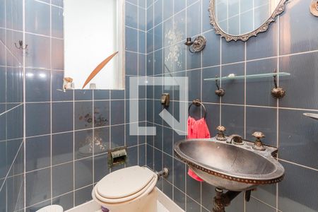 Lavabo de casa para alugar com 3 quartos, 296m² em Jardim Marajoara, São Paulo