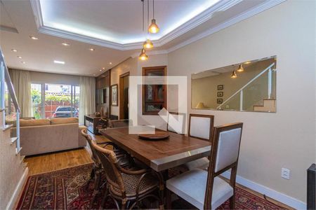 Casa à venda com 4 quartos, 200m² em Jardim Cidalia, São Paulo
