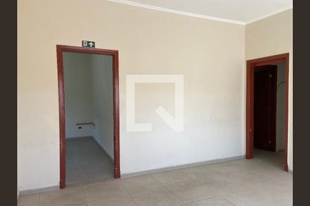 Quarto 1 de casa para alugar com 3 quartos, 185m² em Butantã, São Paulo